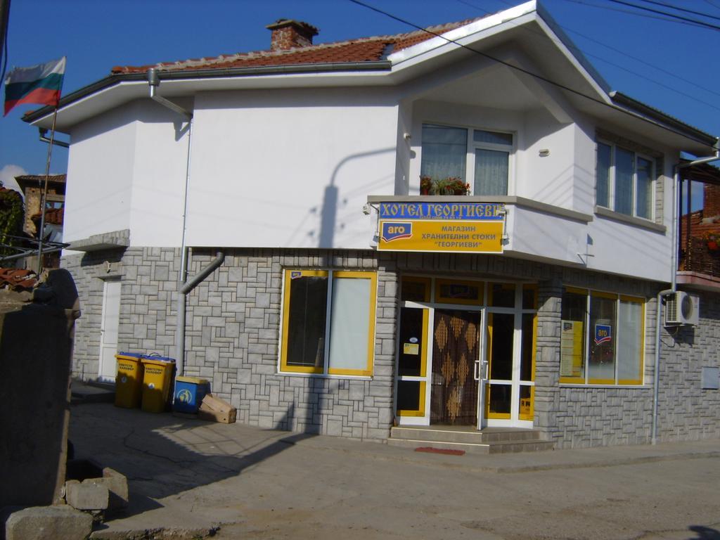 Georgievi Guest House Kalofer Kültér fotó